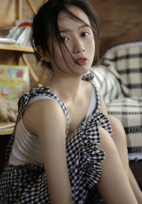 《海天雄鹰》今日开播，朱亚文侯勇李幼斌杜淳演绎首部航母舰载机题材军旅剧	